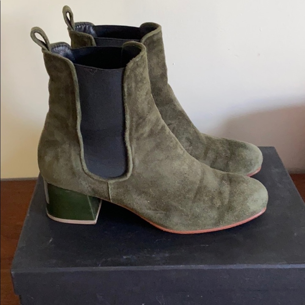 No. 6 green suede boots